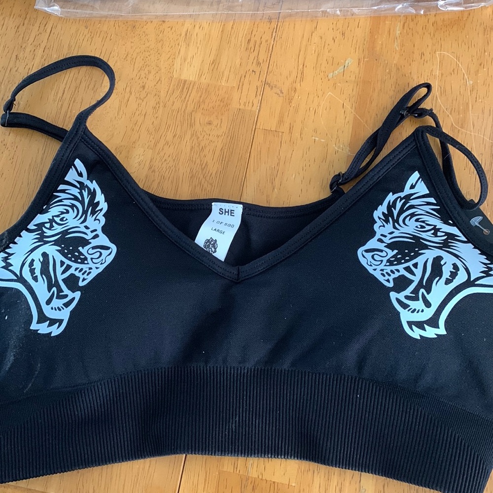 Darc Sport Sorts bra size Large black brand new never worn